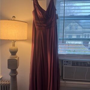 Elegant Mauve Evening Gown